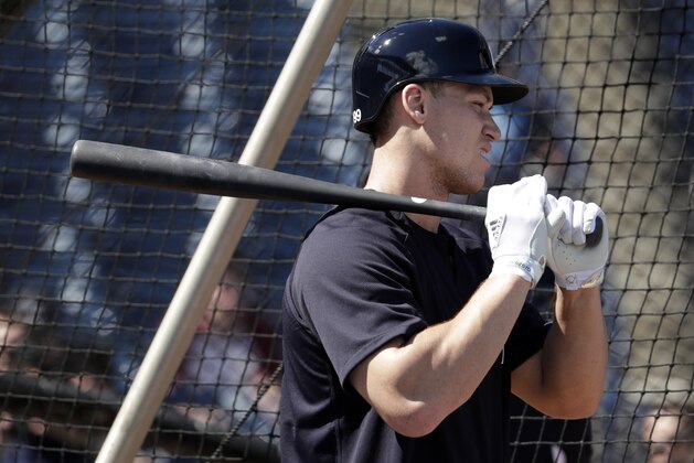 New York Yankees' Aaron Judge takes batting practice at baseball spring training camp, Monday, Feb. 19, 2018, in Tampa, Fla. (AP Photo/Lynne Sladky)