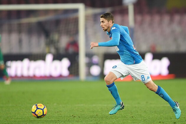 NAPLES, ITALY - FEBRUARY 10:  Jorginho of SSC Napoli in action during the serie A match between SSC Napoli and SS Lazio at Stadio San Paolo on February 10, 2018 in Naples, Italy.  (Photo by Francesco Pecoraro/Getty Images)