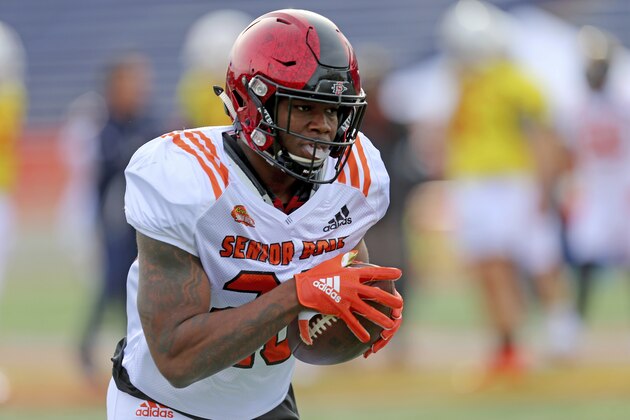 South Squad running back Rashaad Penny of San Diego State (20) in action during South team's practice for Saturday's Senior Bowl college football game in Mobile, Ala.,Wednesday, Jan. 24, 2018. (AP Photo/Butch Dill)