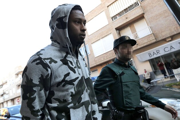 Villarreal's Portuguese defender Ruben Semedo arrives escorted by a Spanish Guardia Civil guards at the couthouse in Lliria, on February 22, 2018. 
Semedo was arrested on February 20, 2018 on suspicion of holding somebody against their will and causing injury, a source close to the investigation told AFP. It is not the first time Portuguese under-21 international Semedo has been in trouble with police since signing for Villarreal from Sporting Lisbon prior to this season. He was arrested in November following an alleged altercation at a nightclub, for which he is awaiting trial.
 / AFP PHOTO / STRINGER        (Photo credit should read STRINGER/AFP/Getty Images)