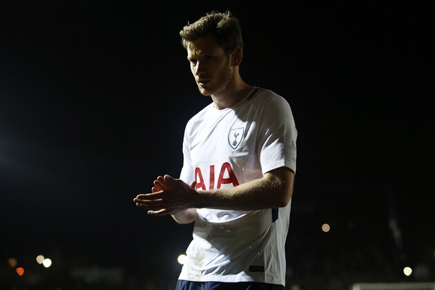NEWPORT, WALES - JANUARY 27: Jan Vertonghen of Tottenham Hotspur looks dejected after the final whistle of the Fly Emirates FA Cup Fourth Round match between Newport County and Tottenham Hotspur at Rodney Parade on January 27, 2018 in Newport, Wales. (Photo by Athena Pictures/Getty Images)