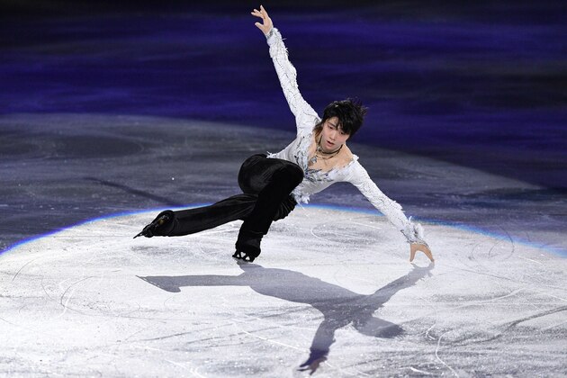 Japan's Yuzuru Hanyu performs during the figure skating gala event during the Pyeongchang 2018 Winter Olympic Games at the Gangneung Oval in Gangneung on February 25, 2018. / AFP PHOTO / Mladen ANTONOV        (Photo credit should read MLADEN ANTONOV/AFP/Getty Images)
