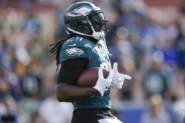 Philadelphia Eagles running back LeGarrette Blount warms up before an NFL football game against the Los Angeles Rams Sunday, Dec. 10, 2017, in Los Angeles. (AP Photo/Kelvin Kuo)