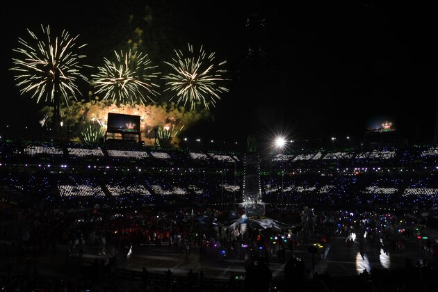 PYEONGCHANG-GUN, SOUTH KOREA - FEBRUARY 25: Fireworks explode near the conclusion of the Closing Ceremony of the PyeongChang 2018 Winter Olympic Games at PyeongChang Olympic Stadium on February 25, 2018 in Pyeongchang-gun, South Korea. (Photo by David Ramos/Getty Images) PYEONGCHANG-GUN, SOUTH KOREA - FEBRUARY 25: Fireworks explode near the conclusion of the Closing Ceremony of the PyeongChang 2018 Winter Olympic Games at PyeongChang Olympic Stadium on February 25, 2018 in Pyeongchang-gun, South Korea. (Photo by David Ramos/Getty Images)