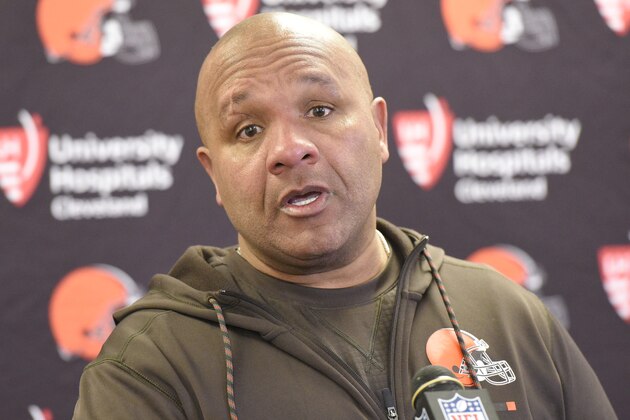 Cleveland Browns head coach Hue Jackson attends a post-game meeting with reporters following an NFL football game against the Pittsburgh Steelers in Pittsburgh, Sunday, Dec. 31, 2017. The Steelers won 28-24. (AP Photo/Don Wright)