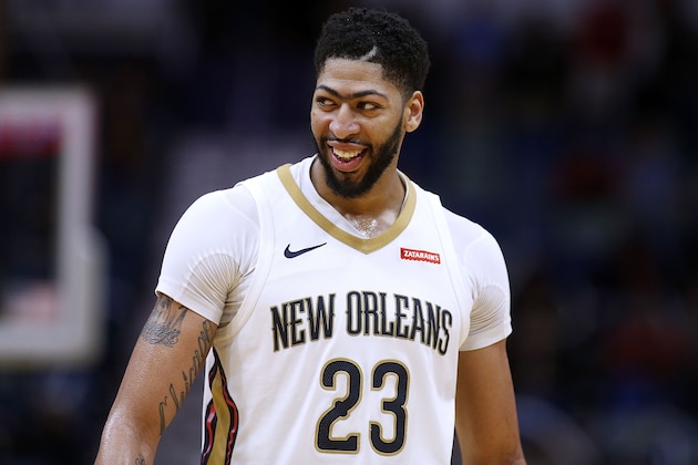 NEW ORLEANS, LA - FEBRUARY 26:  Anthony Davis #23 of the New Orleans Pelicans reacts during the second half against the Phoenix Suns at the Smoothie King Center on February 26, 2018 in New Orleans, Louisiana. NOTE TO USER: User expressly acknowledges and agrees that, by downloading and or using this Photograph, user is consenting to the terms and conditions of the Getty Images License Agreement.  (Photo by Jonathan Bachman/Getty Images)