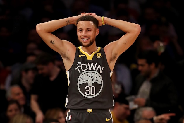 NEW YORK, NY - FEBRUARY 26:  Stephen Curry #30 of the Golden State Warriors reacts in the second half against the New York Knicks at Madison Square Garden on February 26, 2018 in New York City. NOTE TO USER: User expressly acknowledges and agrees that, by downloading and or using this Photograph, user is consenting to the terms and conditions of the Getty Images License Agreement  (Photo by Elsa/Getty Images)