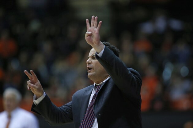 Arizona head coach Sean Miller during an NCAA college basketball game in Corvallis, Ore., Thursday, Feb. 22, 2018. (AP Photo/Timothy J. Gonzalez)