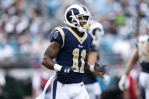 JACKSONVILLE, FL - OCTOBER 15: Wide Receiver Tavon Austin #11 of the Los Angeles Rams during the game against the Jacksonville Jaguars at EverBank Field on October 15, 2017 in Jacksonville, Florida. The Rams defeated the Jaguars 27 to 17. (Photo by Don Juan Moore/Getty Images)