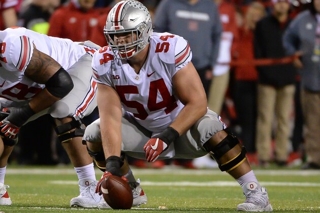 LINCOLN, NE - OCTOBER 14: Offensive lineman Billy Price #54 of the Ohio State Buckeyes looks over the line against the Nebraska Cornhuskers at Memorial Stadium on October 14, 2017 in Lincoln, Nebraska. (Photo by Steven Branscombe/Getty Images)