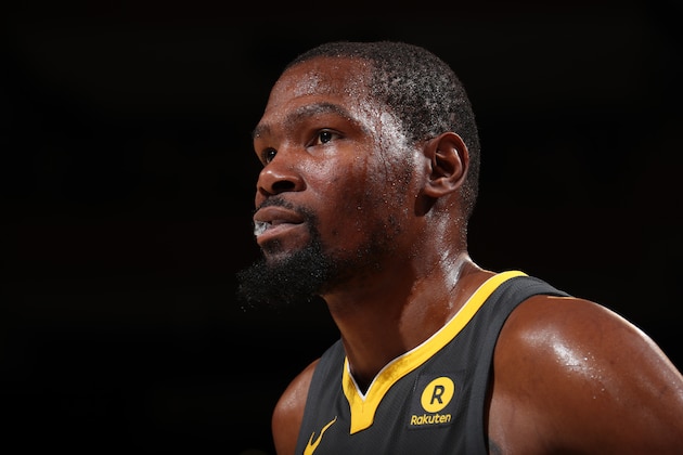 NEW YORK, NY - FEBRUARY 26:  Kevin Durant #35 of the Golden State Warriors looks on during the game against the New York Knicks on February 26, 2018 at Madison Square Garden in New York City, New York.  NOTE TO USER: User expressly acknowledges and agrees that, by downloading and or using this photograph, User is consenting to the terms and conditions of the Getty Images License Agreement. Mandatory Copyright Notice: Copyright 2018 NBAE  (Photo by Nathaniel S. Butler/NBAE via Getty Images)