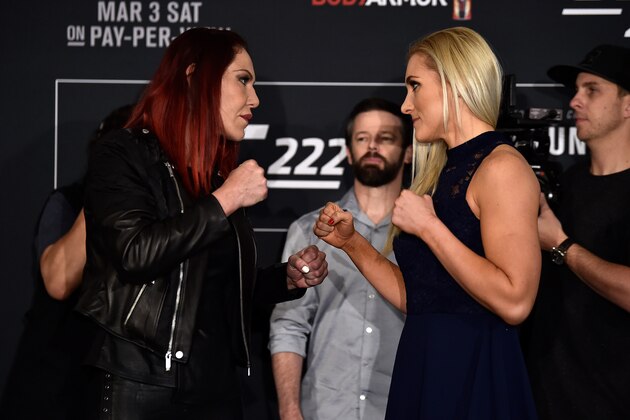 LAS VEGAS, NV - MARCH 01:  Opponents Cris Cyborg of Brazil (L) and Yana Kunitskaya of Russia face off during the UFC 222 Ultimate Media Day at MGM Grand Hotel & Casino on March 1, 2018 in Las Vegas, Nevada. (Photo by Jeff Bottari/Zuffa LLC/Zuffa LLC via Getty Images)