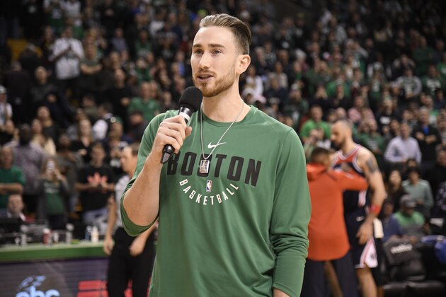 BOSTON, MA - DECEMBER 25: Gordon Hayward #20 of the Boston Celtics speaks to crowd during game against the Washington Wizards on December 25, 2017 at the TD Garden in Boston, Massachusetts.  NOTE TO USER: User expressly acknowledges and agrees that, by downloading and or using this photograph, User is consenting to the terms and conditions of the Getty Images License Agreement. Mandatory Copyright Notice: Copyright 2017 NBAE  (Photo by Brian Babineau/NBAE via Getty Images)