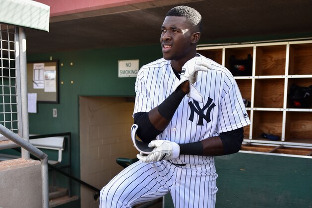 SCOTTSDALE, AZ - NOVEMBER 13:  Estevan Florial #19 of Scottsdale Scorpions (NYY) prepares for an at bat in the Arizona Fall League game against the Surprise Saguaros at Scottsdale Stadium on November 13, 2017 in Scottsdale, Arizona.  (Photo by Jennifer Stewart/Getty Images)