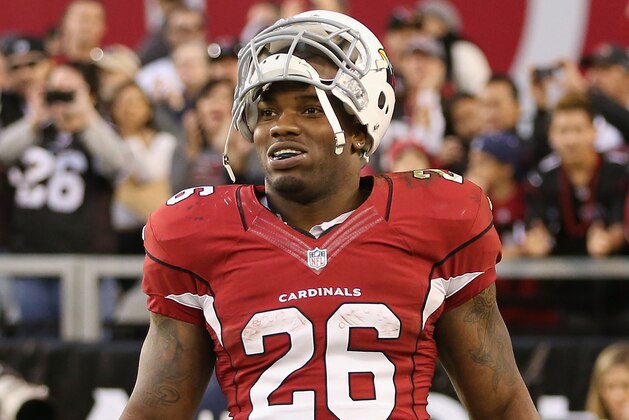 GLENDALE, AZ - DECEMBER 16:  Running back Beanie Wells #26 of the Arizona Cardinals celebrates after scoring a 31 yard rushing touchdown against the Detroit Lions during the fourth quarter of the NFL game at the University of Phoenix Stadium on December 16, 2012 in Glendale, Arizona. The Cardinals defeated the Lions 38-10.  (Photo by Christian Petersen/Getty Images)