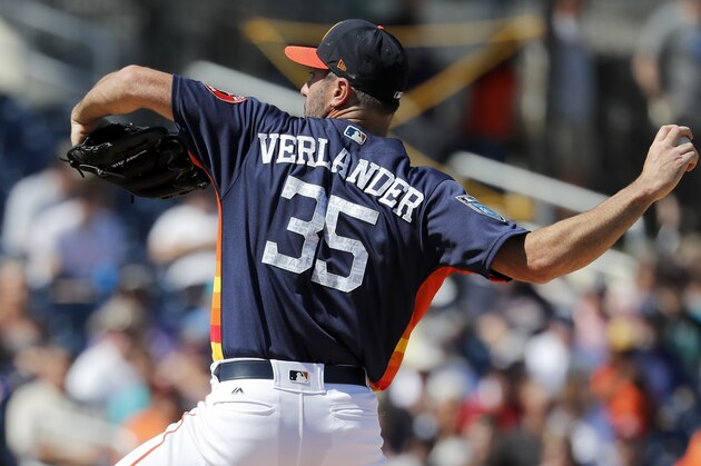 Houston Astros starting pitcher Justin Verlander throws during the second inning of an exhibition spring training baseball game against the Washington Nationals Saturday, March 3, 2018, in West Palm Beach, Fla. (AP Photo/Jeff Roberson)