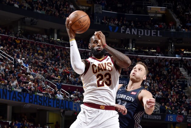 CLEVELAND, OH - MARCH 5: LeBron James #23 of the Cleveland Cavaliers shoots the ball during the game against the Detroit Pistons on March 5, 2018 at Quicken Loans Arena in Cleveland, Ohio. NOTE TO USER: User expressly acknowledges and agrees that, by downloading and/or using this Photograph, user is consenting to the terms and conditions of the Getty Images License Agreement. Mandatory Copyright Notice: Copyright 2018 NBAE (Photo by David Liam Kyle/NBAE via Getty Images)