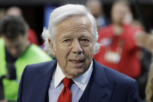 New England Patriots owner Robert Kraft, arrives at U.S. Bank Stadium before the NFL Super Bowl 52 football game against the Philadelphia Eagles, Sunday, Feb. 4, 2018, in Minneapolis. (AP Photo/Chris O'Meara)