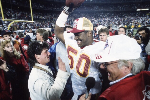 SAN DIEGO, CA- JANUARY 31:  Carlton Rose #50 of the Washington Redskins celebrates defeating the Denver Broncos in Super Bowl XXII on January 31, 1988 at Jack Murphy Stadium in San Diego, California. The Redskins  won the Super Bowl 42-10. (Photo by Focus on Sport/Getty Images)