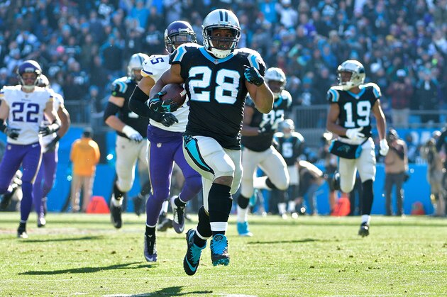 CHARLOTTE, NC - DECEMBER 10:  Jonathan Stewart #28 of the Carolina Panthers runs for a touchdown against the Minnesota Vikings in the first quarter during their game at Bank of America Stadium on December 10, 2017 in Charlotte, North Carolina.  (Photo by Grant Halverson/Getty Images)