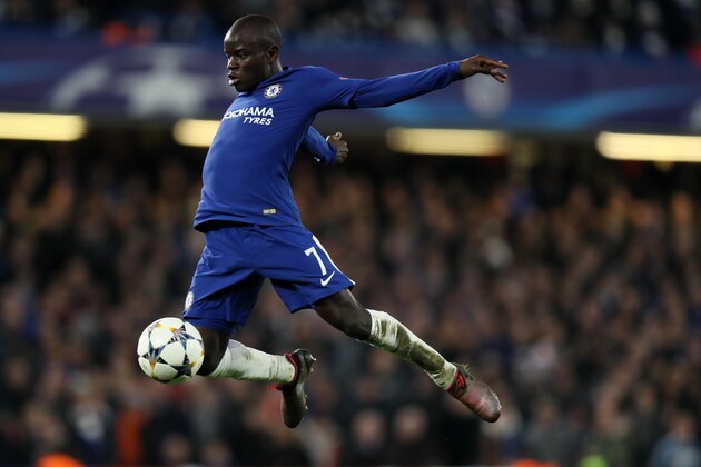 LONDON, ENGLAND - FEBRUARY 20: Ngolo Kante of Chelsea receives a yellow card during the UEFA Champions League Round of 16 First Leg  match between Chelsea FC and FC Barcelona at Stamford Bridge on February 20, 2018 in London, United Kingdom. (Photo by Matthew Ashton - AMA/Getty Images)