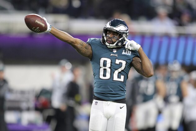 Philadelphia Eagles receiver Torrey Smith #82 celebrates a first down against the New England Patriots at Super Bowl 52 on Sunday, February 4, 2018 in Minneapolis. Philadelphia won the game 41-33.(AP Photo/Gregory Payan)