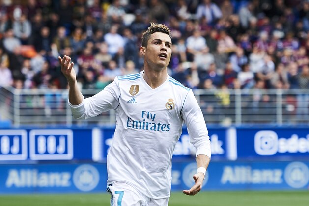 EIBAR, SPAIN - MARCH 10:  Cristiano Ronaldo of Real Madrid celebrates after scoring goal during the La Liga match between SD Eibar and Real Madrid at Ipurua Municipal Stadium on March 10, 2018 in Eibar, Spain .  (Photo by Juan Manuel Serrano Arce/Getty Images)