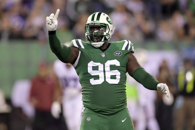New York Jets defensive end Muhammad Wilkerson gestures after a play against the Buffalo Bills during the second half of an NFL football game, Thursday, Nov. 2, 2017, in East Rutherford, N.J. (AP Photo/Bill Kostroun)