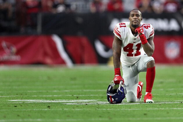 GLENDALE, AZ - DECEMBER 24:  Cornerback Dominique Rodgers-Cromartie #41 of the New York Giants knels on the field during the second half of the NFL game against the Arizona Cardinals at the University of Phoenix Stadium on December 24, 2017 in Glendale, Arizona. The Cardinals defeated the Giants 23-0. (Photo by Christian Petersen/Getty Images)