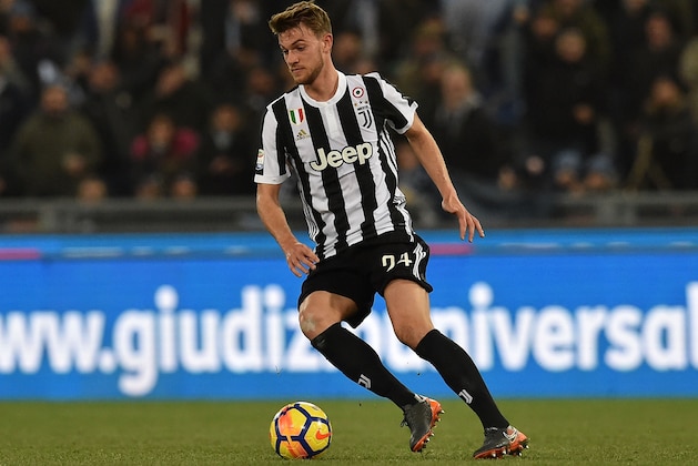 ROME, ITALY - MARCH 03:  Daniele Rugani of Juventus FC in action during the serie A match between SS Lazio and Juventus at Stadio Olimpico on March 3, 2018 in Rome, Italy.  (Photo by Giuseppe Bellini/Getty Images)