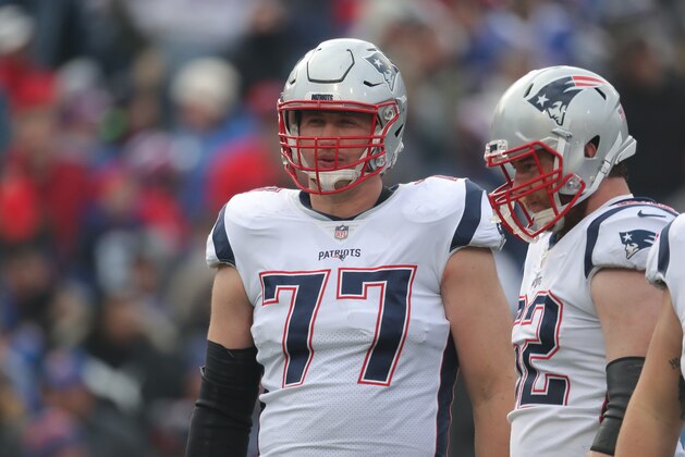 BUFFALO, NY - DECEMBER 3: Nate Solder #77 of the New England Patriots and Joe Thuney #62 during NFL game action against the Buffalo Bills at New Era Field on December 3, 2017 in Buffalo, New York. (Photo by Tom Szczerbowski/Getty Images)