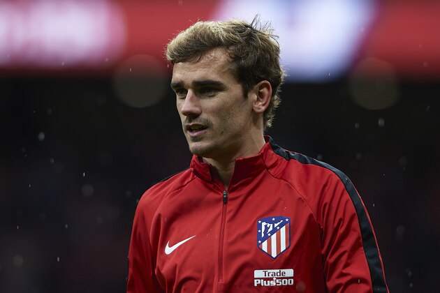 MADRID, SPAIN - MARCH 11:  Antoine Griezmann of Atletico Madrid warms up prior to the La Liga match between Atletico Madrid and Celta de Vigo at Wanda Metropolitano Stadium on March 11, 2018 in Madrid, Spain.  (Photo by Quality Sport Images/Getty Images)