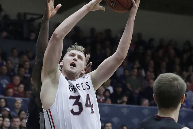 Saint Mary's center Jock Landale (34) shoots against Santa Clara during the first half of an NCAA college basketball game in Moraga, Calif., Saturday, Feb. 24, 2018. (AP Photo/Jeff Chiu)