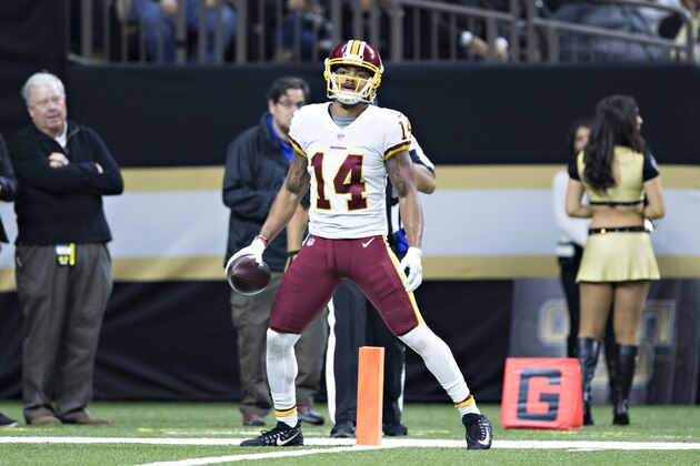 NEW ORLEANS, LA - NOVEMBER 19:  Ryan Grant #14 of the Washington Redskins walks into the end zone for a touchdown during a game against the New Orleans Saints at Mercedes-Benz Superdome on November 19, 2017 in New Orleans, Louisiana.  Saints defeated the Redskins 34-31.  (Photo by Wesley Hitt/Getty Images)