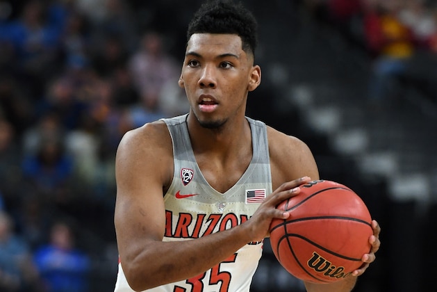 LAS VEGAS, NV - MARCH 09:  Allonzo Trier #35 of the Arizona Wildcats looks to pass during a semifinal game of the Pac-12 basketball tournament against the UCLA Bruins at T-Mobile Arena on March 9, 2018 in Las Vegas, Nevada. The Wildcats won 78-67 in overtime.  (Photo by Ethan Miller/Getty Images)