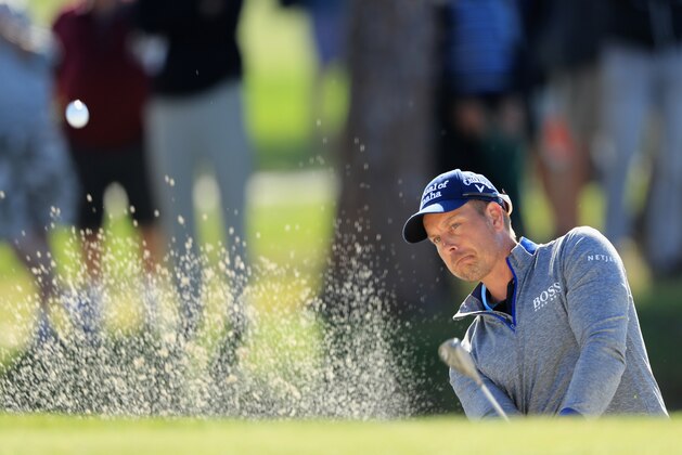 ORLANDO, FL - MARCH 16:  Henrik Stenson of Sweden plays a shot from a bunker on the 17th hole during the second round at the Arnold Palmer Invitational Presented By MasterCard at Bay Hill Club and Lodge on March 16, 2018 in Orlando, Florida.  (Photo by Sam Greenwood/Getty Images)