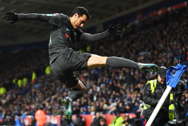 LEICESTER, ENGLAND - MARCH 18:  Pedro of Chelsea kicks the corner flag as he celebrates scoring their second goal during The Emirates FA Cup Quarter Final match between Leicester City and Chelsea at The King Power Stadium on March 18, 2018 in Leicester, England.  (Photo by Michael Regan/Getty Images)