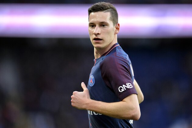PARIS, FRANCE - MARCH 14:  Julian Draxler of Paris Saint-Germain reacts during the Ligue 1 match between Paris Saint Germain and Angers SCO at Parc des Princes on March 14, 2018 in Paris.  (Photo by Aurelien Meunier/Getty Images)