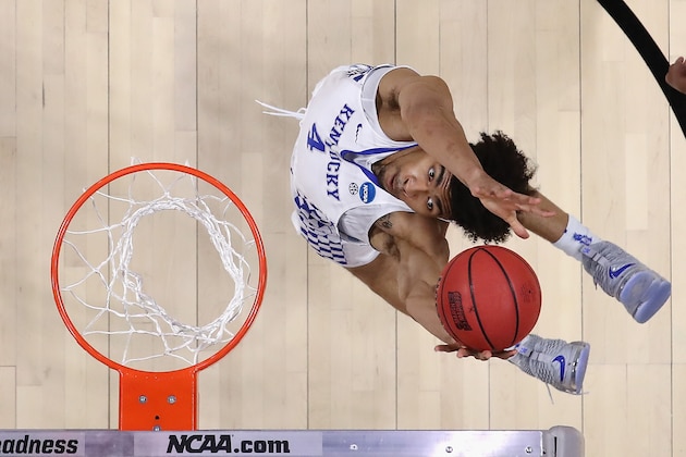 BOISE, ID - MARCH 17:  Nick Richards #4 of the Kentucky Wildcats drives to the basket against the Buffalo Bulls in the second round of the 2018 NCAA Men's Basketball Tournament at Taco Bell Arena on March 17, 2018 in Boise, Idaho.  (Photo by Ezra Shaw/Getty Images)