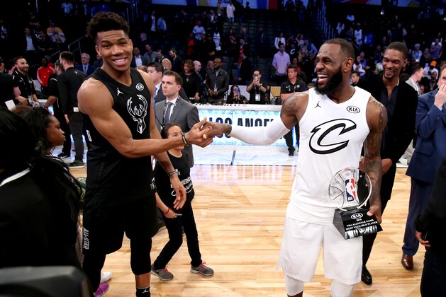 LOS ANGELES, CA - FEBRUARY 18:  LeBron James #23 of Team LeBron and Giannis Antetokounmpo #34 of Team Stephen after the NBA All-Star Game as a part of 2018 NBA All-Star Weekend at STAPLES Center on February 18, 2018 in Los Angeles, California. NOTE TO USER: User expressly acknowledges and agrees that, by downloading and/or using this photograph, user is consenting to the terms and conditions of the Getty Images License Agreement.  Mandatory Copyright Notice: Copyright 2018 NBAE (Photo by Nathaniel S. Butler/NBAE via Getty Images)