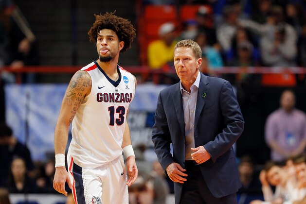 BOISE, ID - MARCH 17:  Josh Perkins #13 stands with head coach Mark Few of the Gonzaga Bulldogs during the second half against the Ohio State Buckeyes in the second round of the 2018 NCAA Men's Basketball Tournament at Taco Bell Arena on March 17, 2018 in Boise, Idaho.  (Photo by Kevin C. Cox/Getty Images)