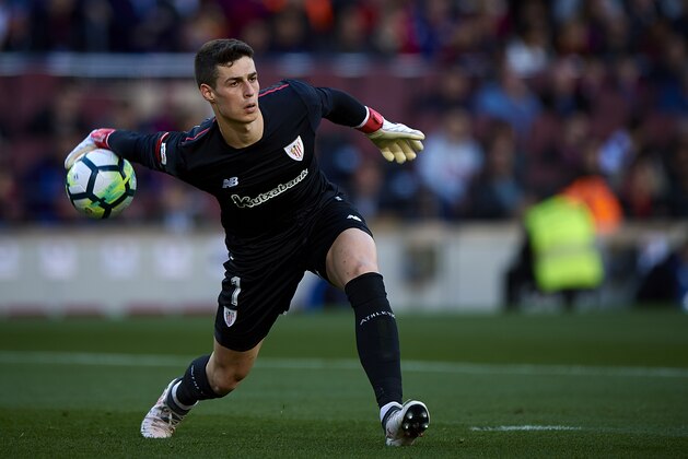 BARCELONA, SPAIN - MARCH 18:  Kepa Arrizabalaga of Athletic Club in action during the La Liga match between Barcelona and Athletic Club at Camp Nou on March 18, 2018 in Barcelona, Spain.  (Photo by Quality Sport Images/Getty Images)