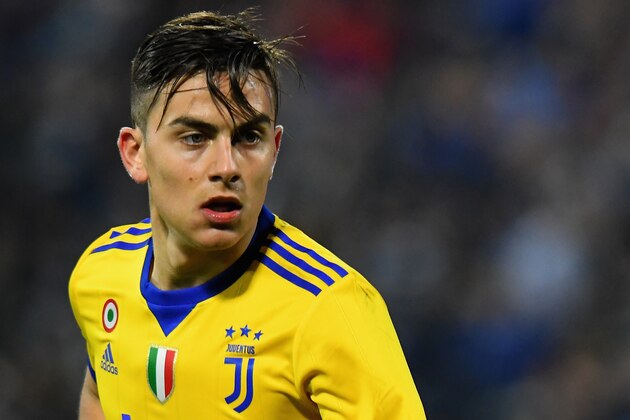 FERRARA, ITALY - MARCH 17:  Paulo Exequiel Dybala of Juventus looks on during the serie A match between Spal and Juventus at Stadio Paolo Mazza on March 17, 2018 in Ferrara, Italy.  (Photo by Alessandro Sabattini/Getty Images)
