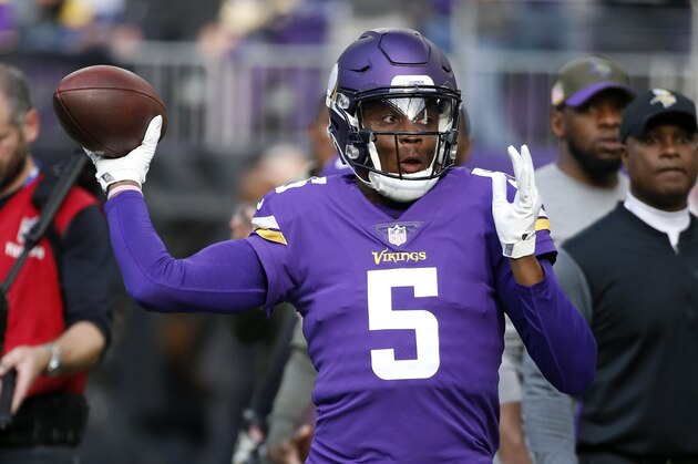 Minnesota Vikings quarterback Teddy Bridgewater warms up before an NFL football game against the Los Angeles Rams, Sunday, Nov. 19, 2017, in Minneapolis. (AP Photo/Bruce Kluckhohn)