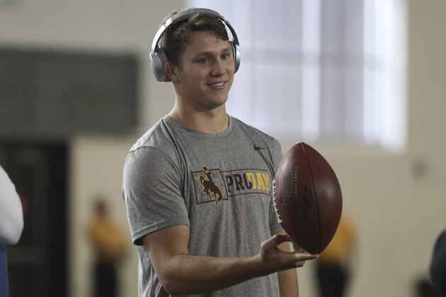 University of Wyoming quarterback Josh Allen (17) prepares for the passing drills during NFL Pro Day March 23, 2018 in Laramie, Wyo. (AP Photo/Margaret Bowles)