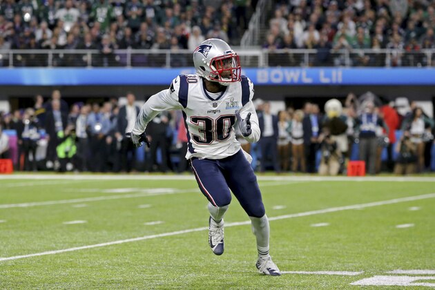 New England Patriots Duron Harmon #30 in action against the Philadelphia Eagles at Super Bowl 52 on Sunday, February 4, 2018 in Minneapolis. Philadelphia won the game 41-33.(AP Photo/Gregory Payan)