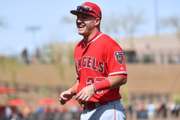 SCOTTSDALE, AZ - MARCH 06:  Mike Trout #27 of the Los Angeles Angels smiles while warming up for the spring training game against the Arizona Diamondbacks at Salt River Fields at Talking Stick on March 6, 2018 in Scottsdale, Arizona.  (Photo by Jennifer Stewart/Getty Images)