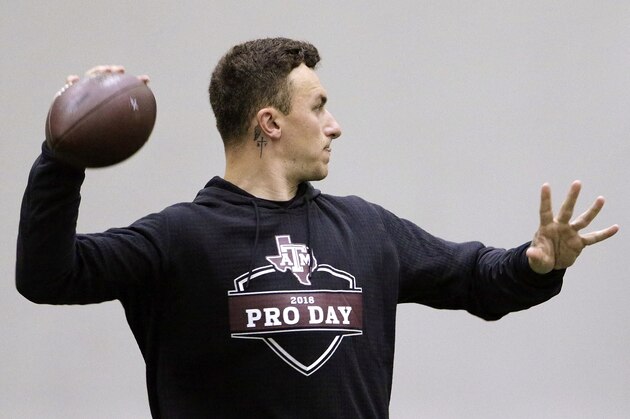 Former Cleveland Browns quarterback Johnny Manziel throws during drills at his alma mater during Texas A&M's football Pro Day in College Station, Texas, Tuesday, March 27, 2018. (AP Photo/Michael Wyke)