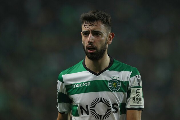 LISBON, PORTUGAL - MARCH 18: Sporting CP midfielder Bruno Fernandes from Portugal during the Portuguese Primeira Liga match between Sporting CP and Rio Ave FC at Estadio Jose Alvalade on March 18, 2018 in Lisbon, Lisboa. (Photo by Carlos Rodrigues/Getty Images)