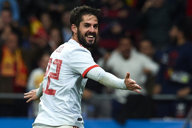 MADRID, SPAIN - MARCH 27:  Isco Alarcon of Spain celebrates after scoring his sides sixth goal during the international friendly match between Spain and Argentina at Wanda Metropolitano stadium on March 27, 2018 in Madrid, Spain.  (Photo by Quality Sport Images/Getty Images)